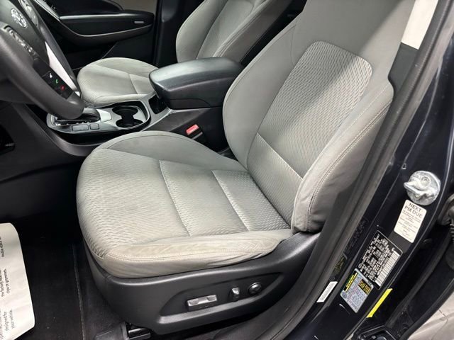 Used 2017 Night Sky Pearl Hyundai SE image 13