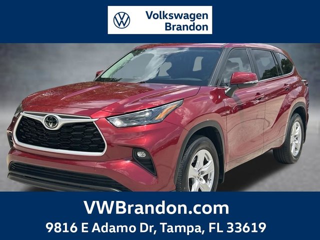 2024 Toyota Highlander LE