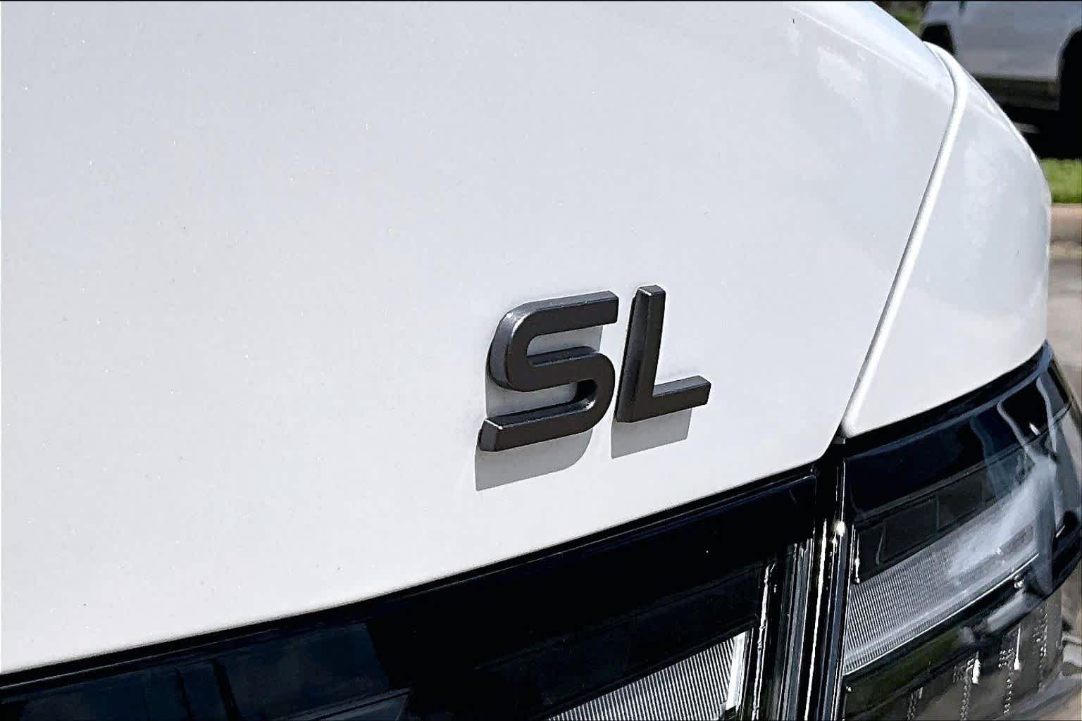 Used 2026 Aspen White Tricoat Nissan SL image 10