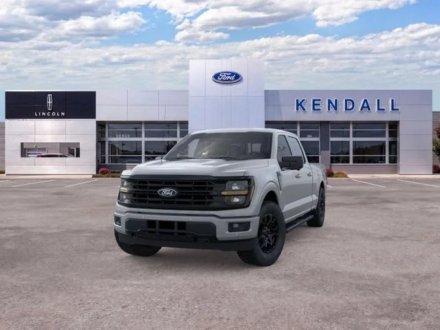 New 2026 Avalanche Ford XLT image 2