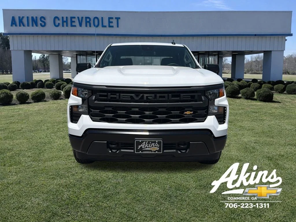 New 2026 Summit White Chevrolet WT image 2