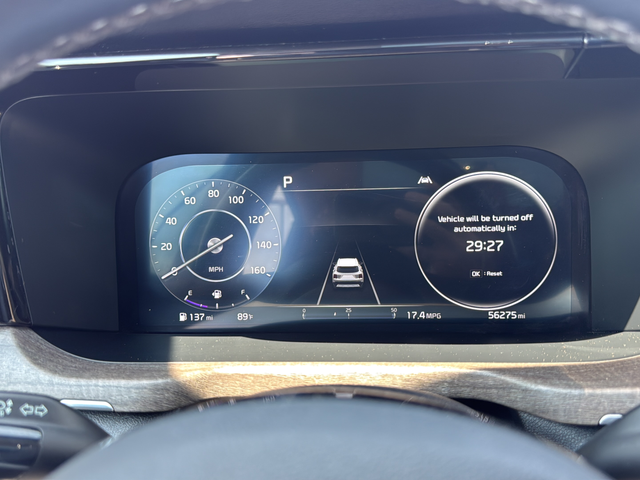 Used 2022 White Kia X-Line SX Prestige image 23