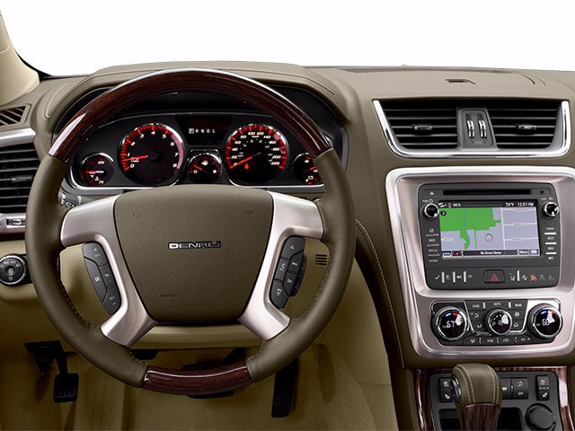 Used 2014 White Diamond Tricoat GMC Denali image 9