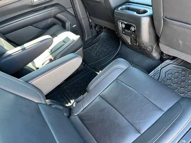 Used 2022 BLACK Chevrolet Z71 image 25