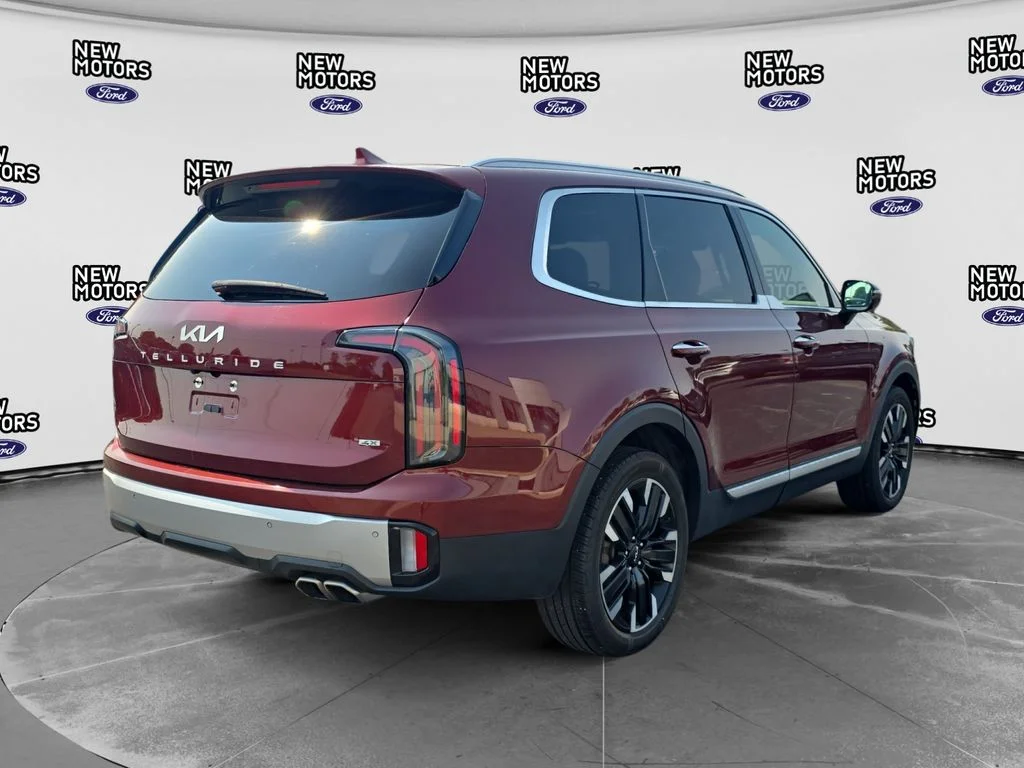 Used 2023 Red Kia SX-Prestige image 5