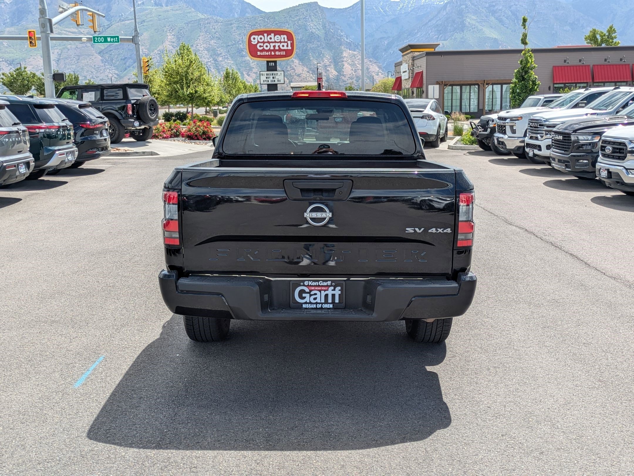 Used 2023 Super Black Nissan SV image 4