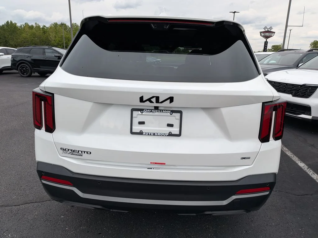 New 2026 Snow White Pearl Kia X-Line SX Prestige image 6