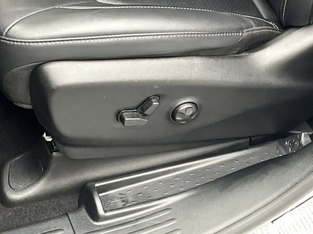 2025 Chrysler Pacifica Select - Photo 9