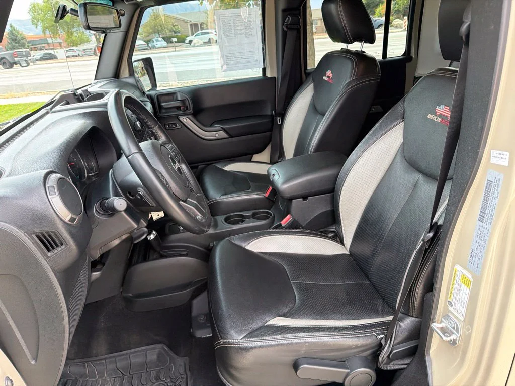 Used 2018 Beige Jeep Unlimited Sport image 20