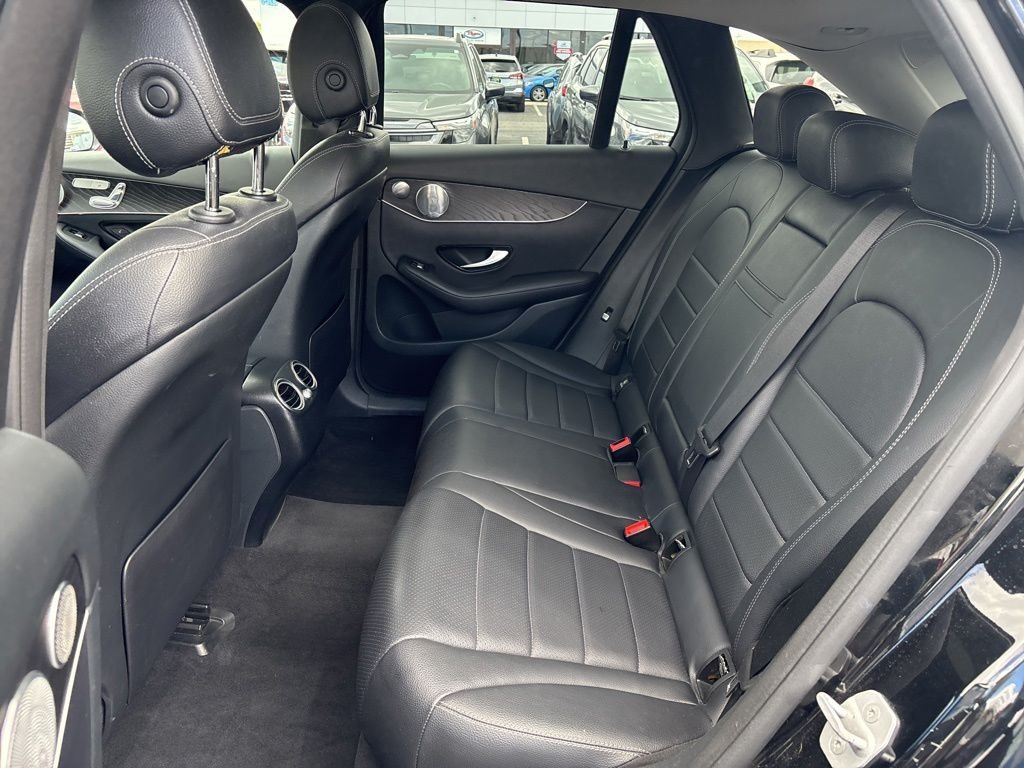 Used 2016 Black Mercedes-Benz GLC 300 image 10
