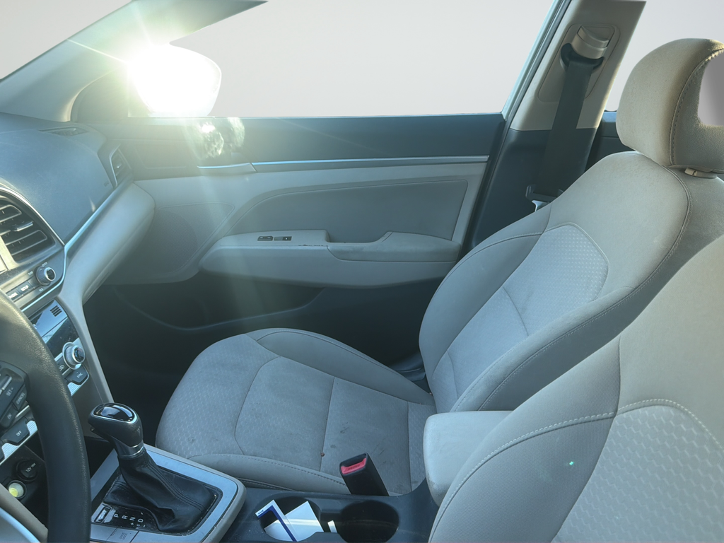 Used 2020 Quartz White Pearl Hyundai SEL image 13
