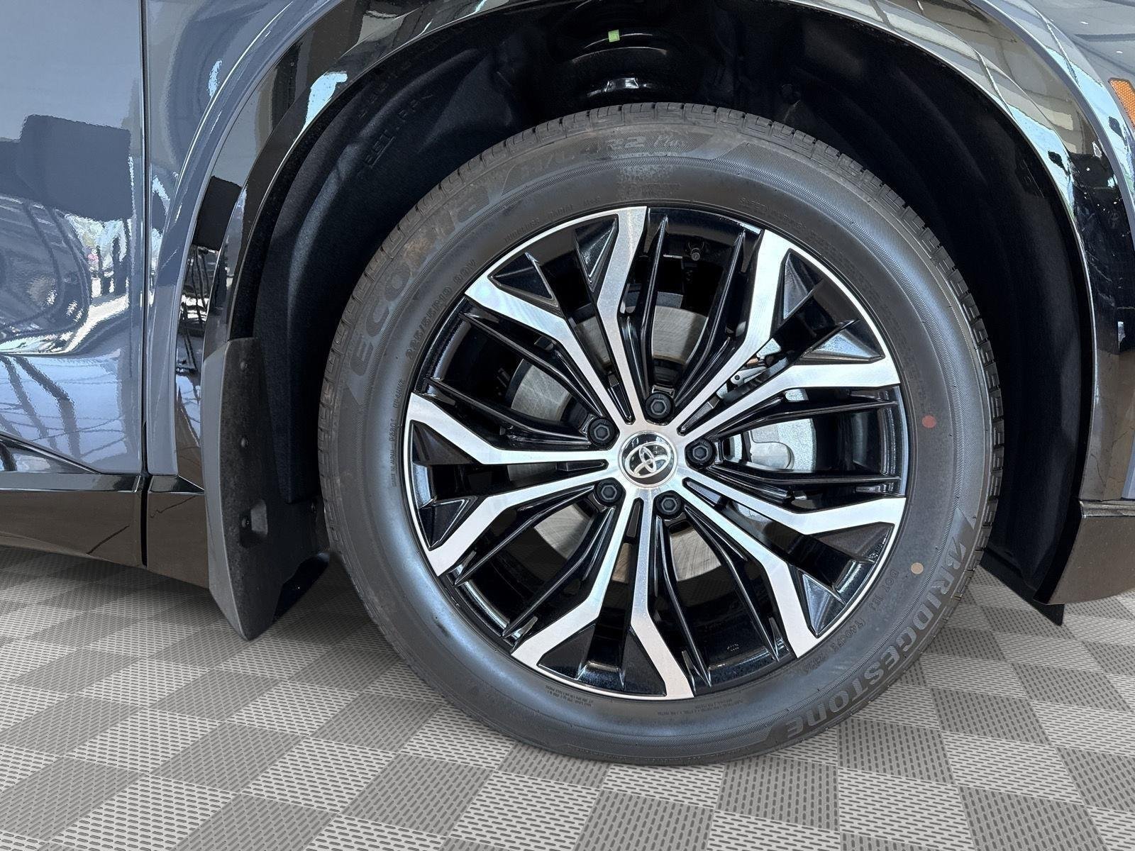 Used 2026 Storm Cloud Toyota XLE image 5