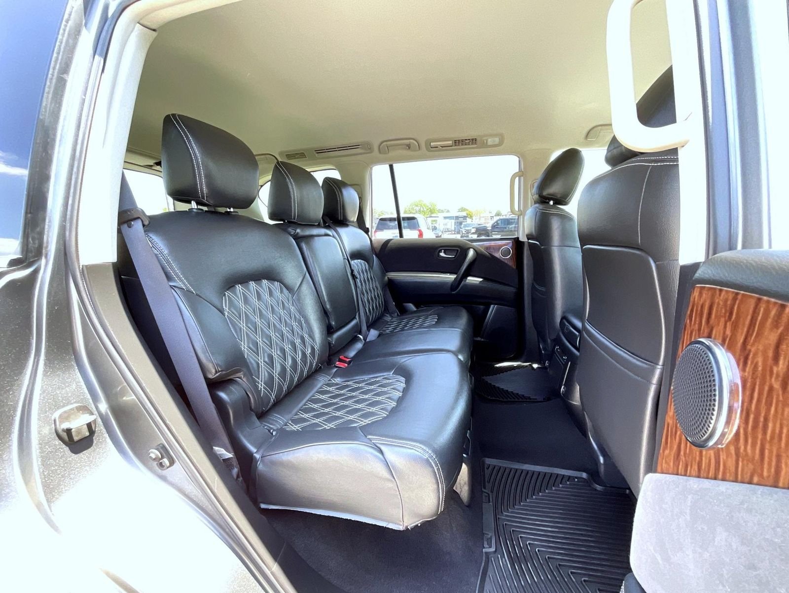 Used 2019 Gray Nissan SV image 18