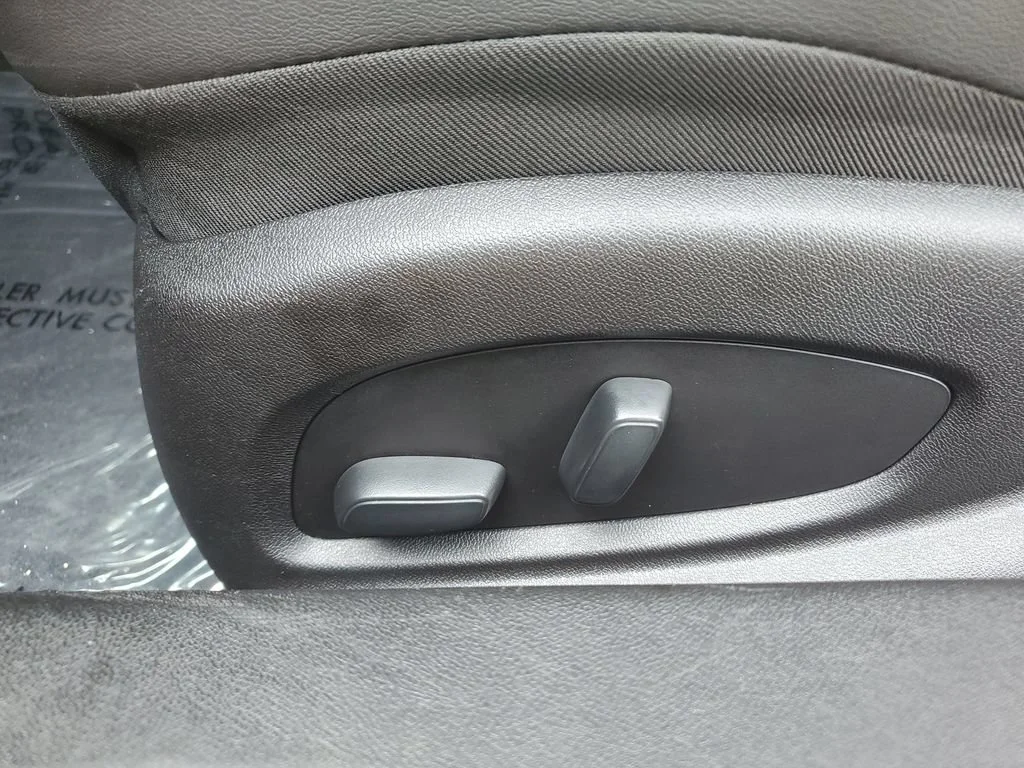 Used 2018 CRUSH Chevrolet 2SS image 21