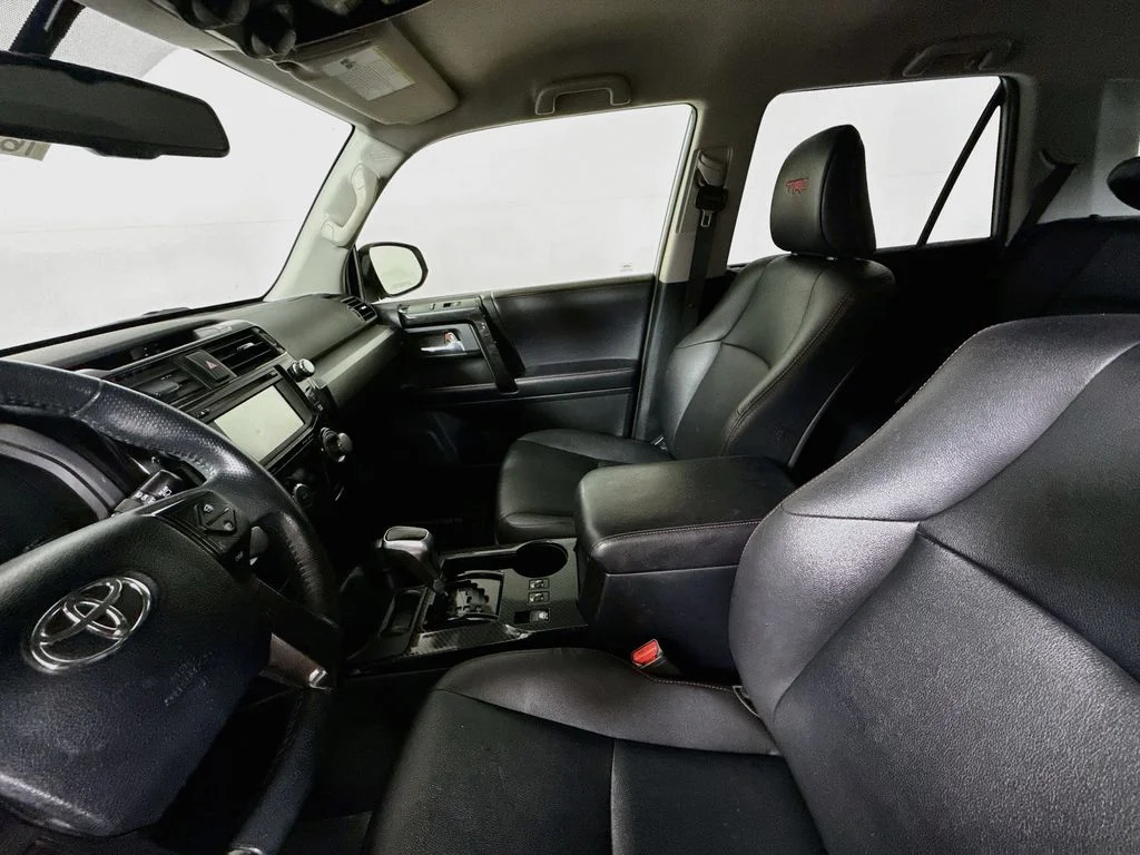 Used 2018 Classic Silver Metallic Toyota TRD Off Road Premium image 18