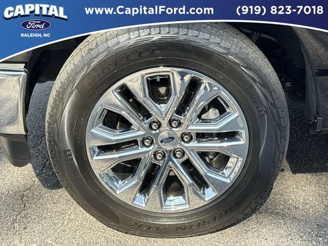 Used 2024 Black Ford XLT image 13
