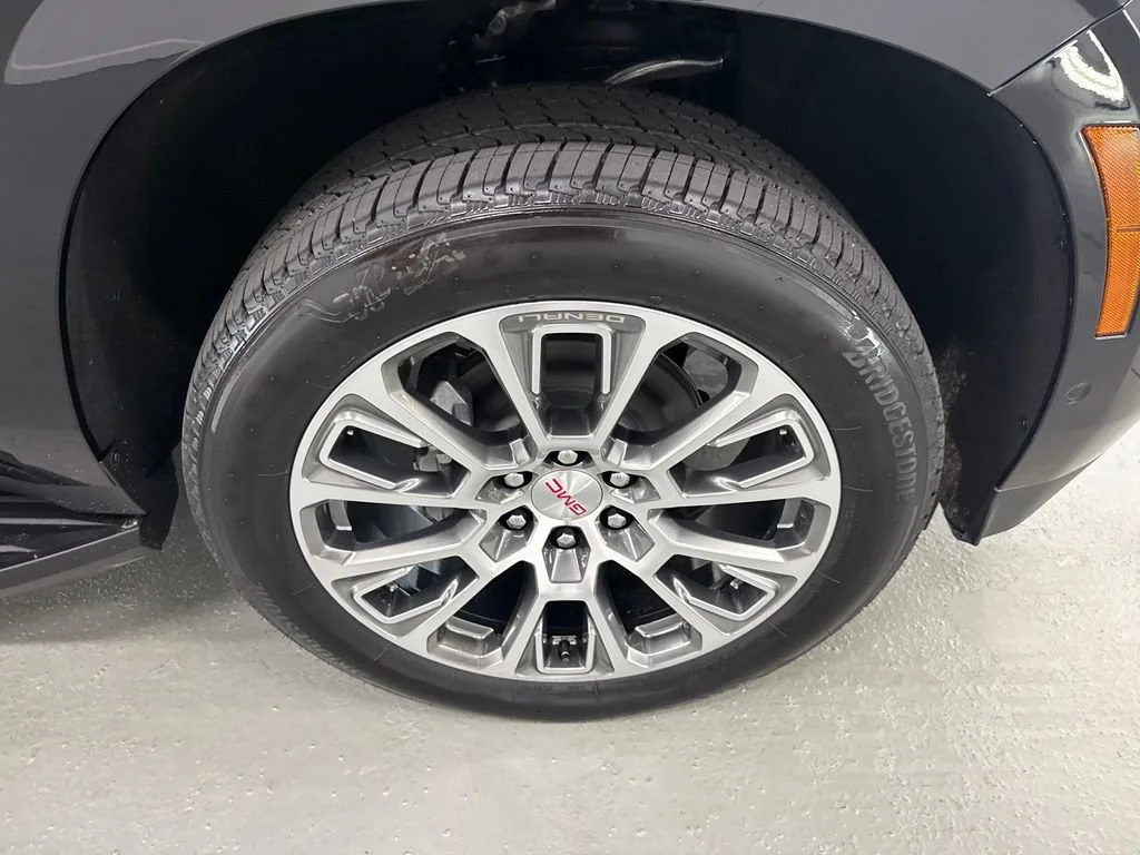 New 2026 Onyx Black GMC Denali image 4