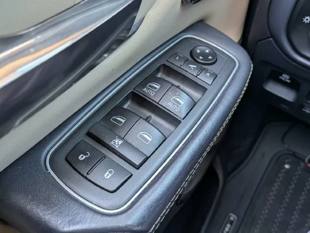 Used 2021 Silver Ram Limited image 23