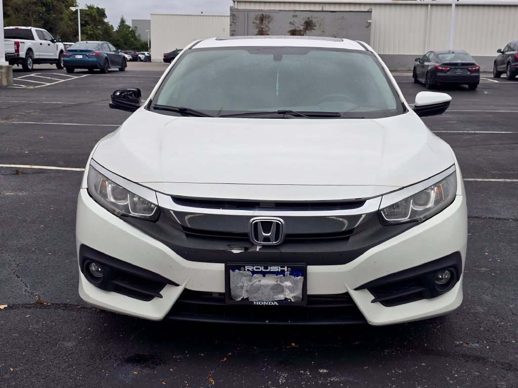Used 2016 White Honda EX-L image 2