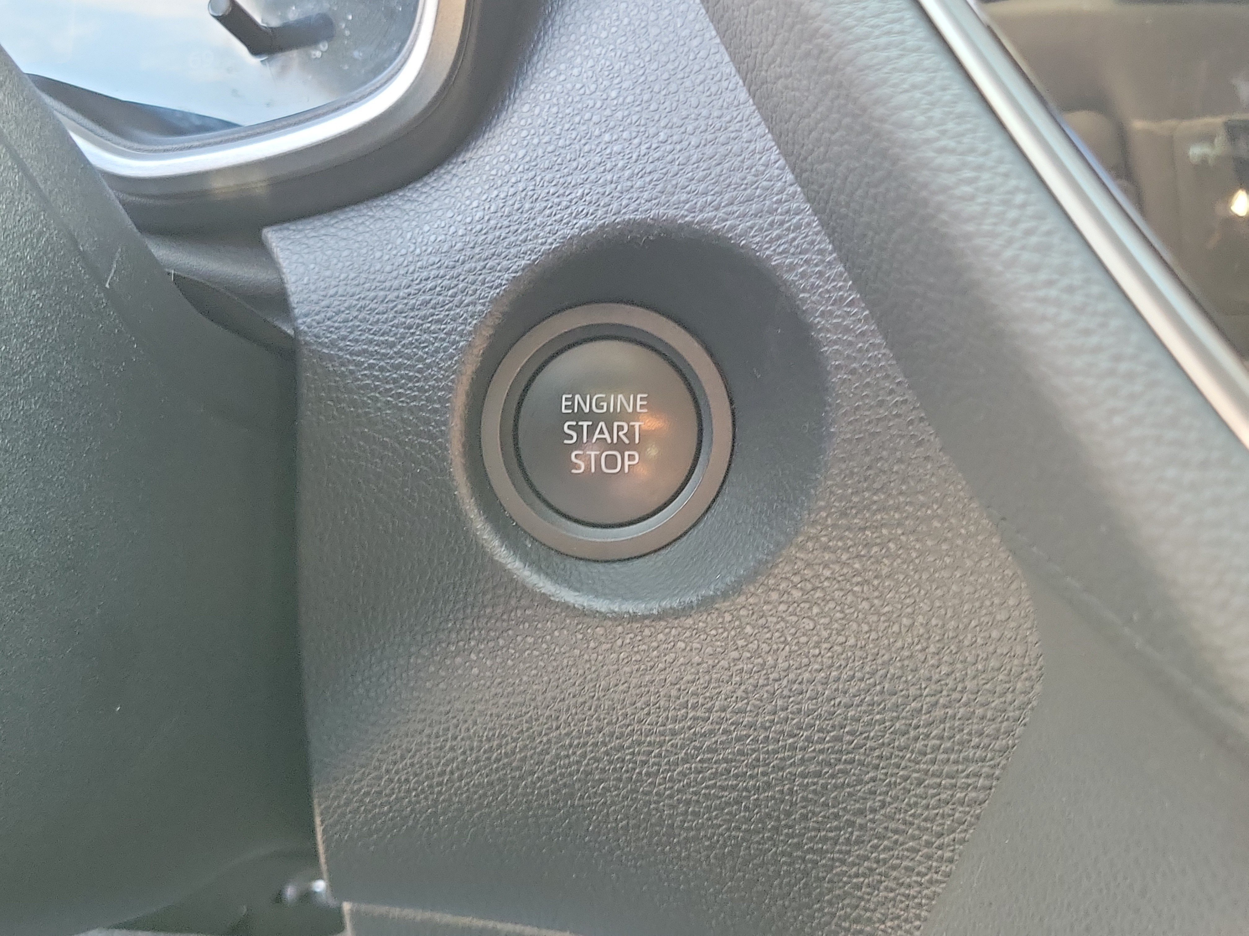 Used 2025 Red Crystal Toyota XLE image 28