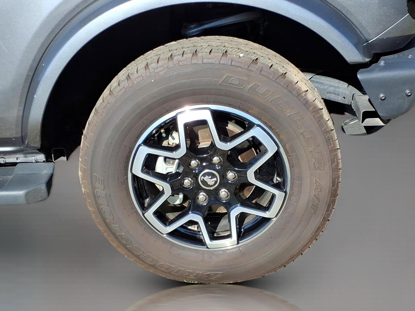 2024 Ford Bronco 4-Door Outer Banks - Photo 6