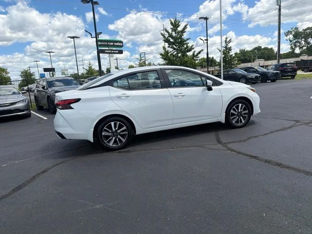 Used 2024 White Nissan 1.6 SV image 7