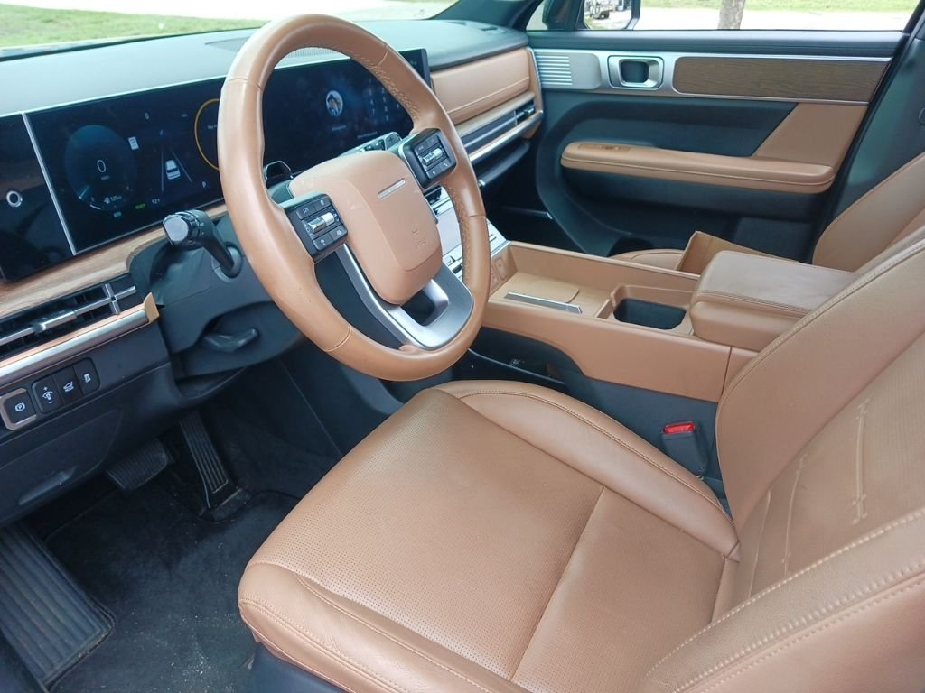 2025 Hyundai Santa Fe Limited - Photo 9
