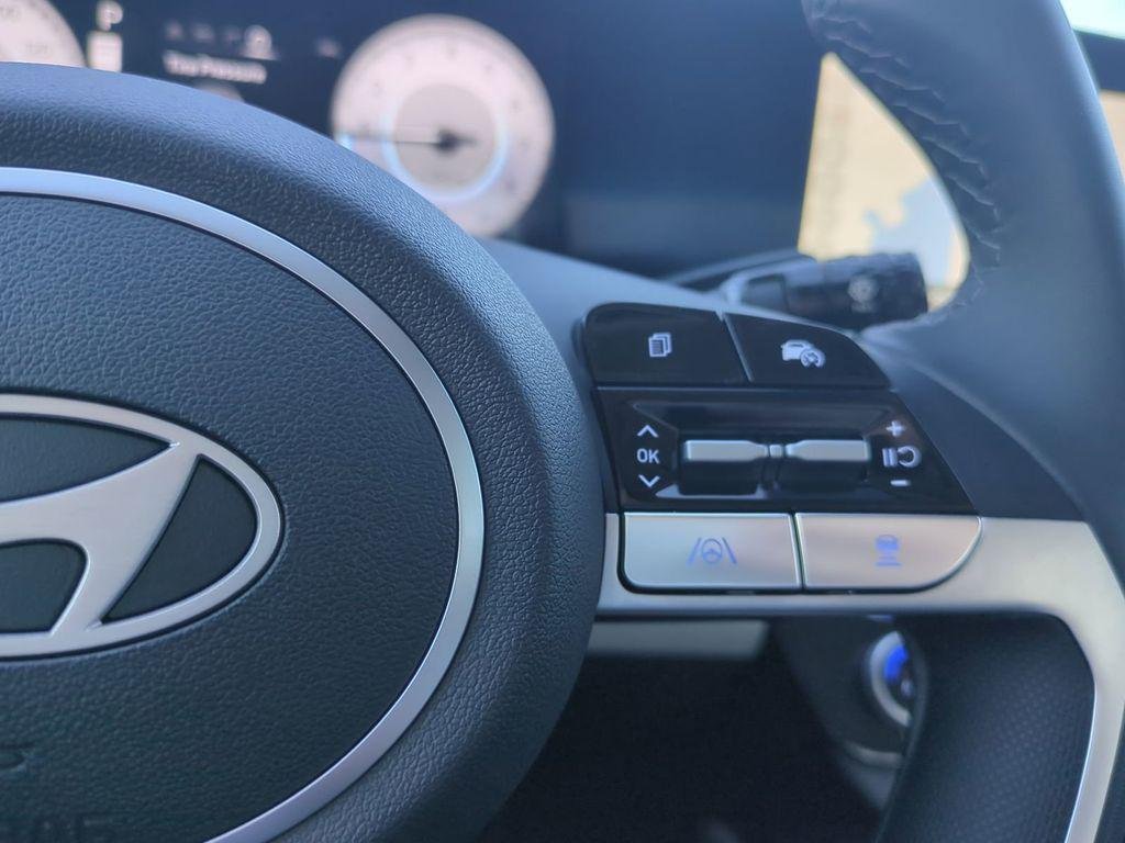 New 2026 White Hyundai Limited image 32