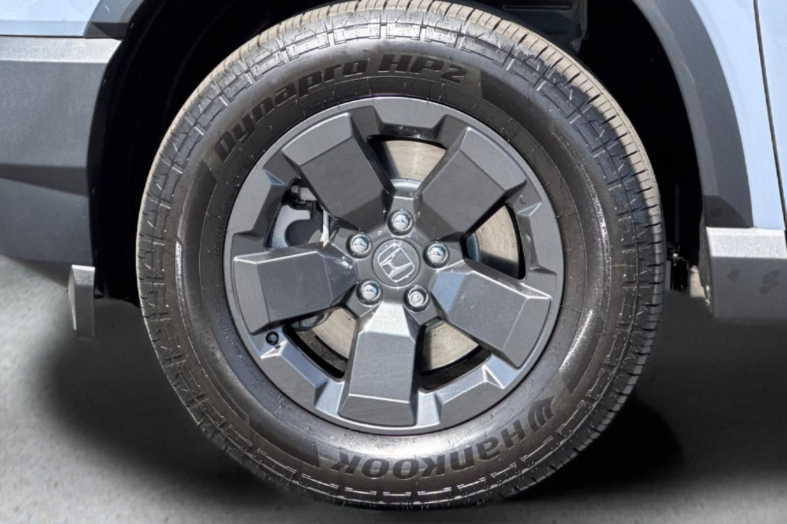 New 2026 Sonic Gray Pearl Honda RTL image 32