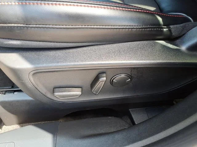 2024 Ford Escape ST-Line - Photo 16