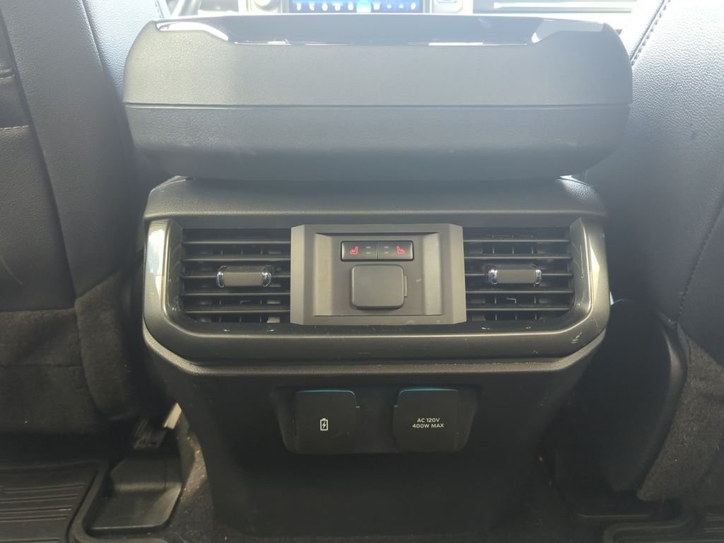 Used 2023 Gray Ford Lariat image 20