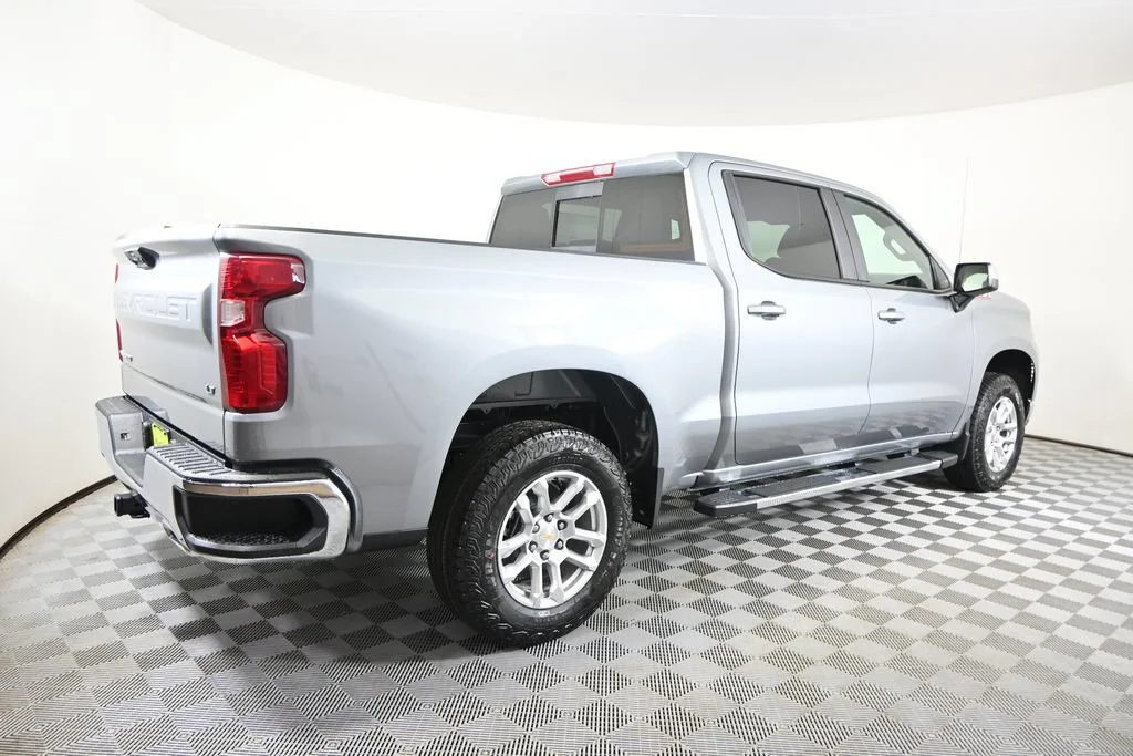 2026 Chevrolet Silverado 1500 LT - Photo 7