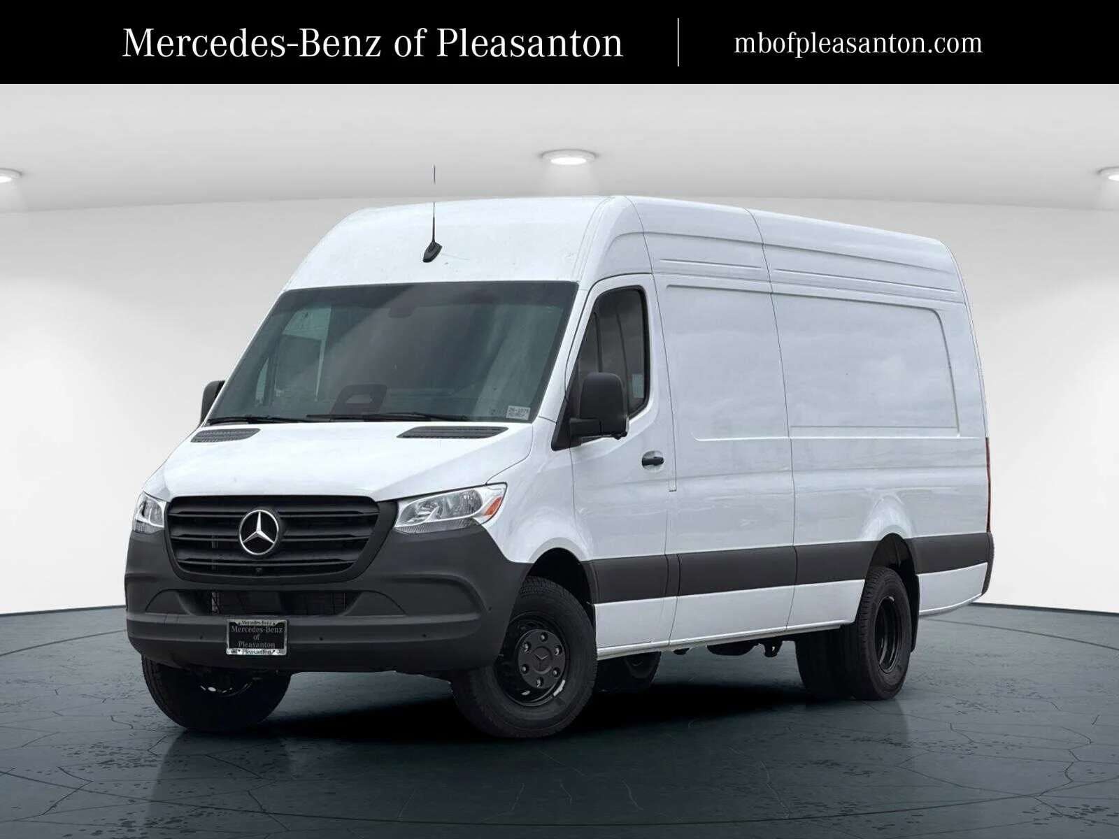2026 Mercedes-Benz Sprinter 3500 170 Ext WB HO High Roof's photo