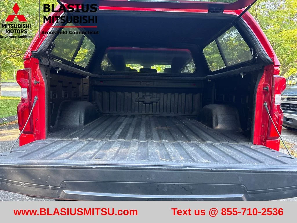Used 2022 Red Chevrolet LT Trail Boss image 54