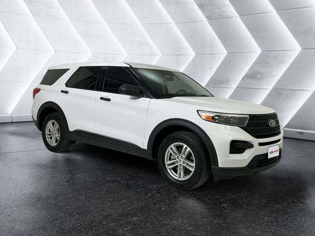 2023 Ford Explorer Base