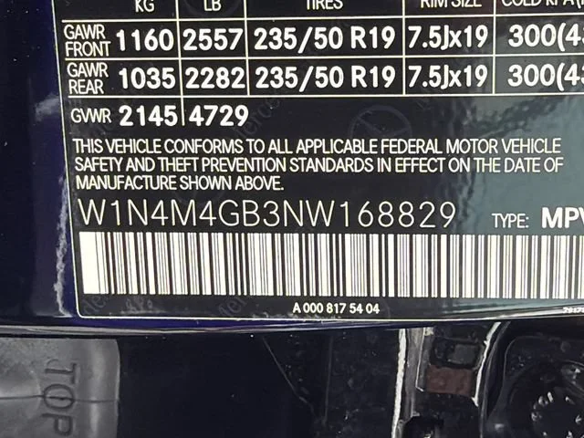 Used 2022 Black Mercedes-Benz GLB 250 image 33