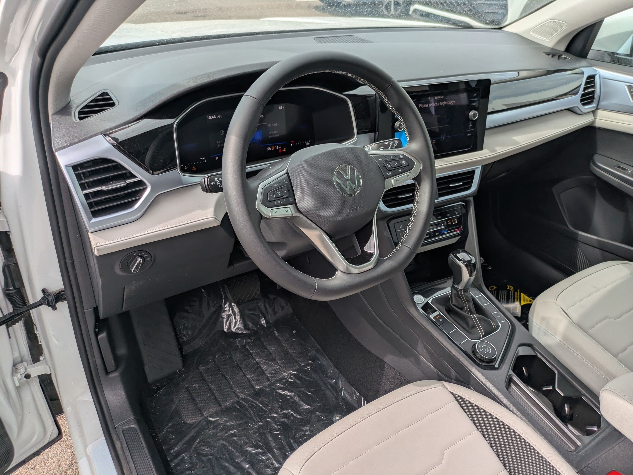 New 2026 White Volkswagen SE image 10