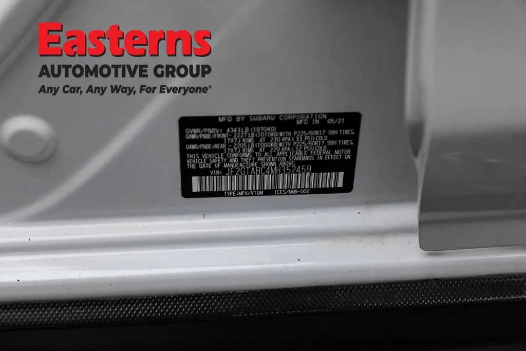 Used 2021 White Subaru Base image 35