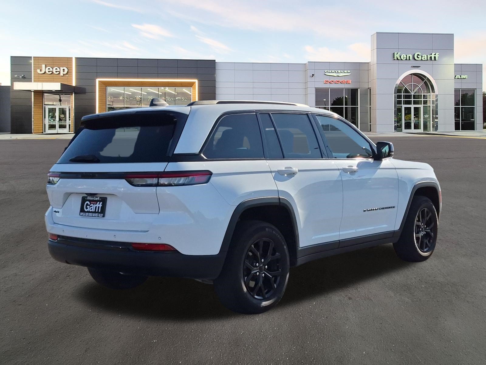 Used 2025 Bright White Clearcoat Jeep Altitude image 4