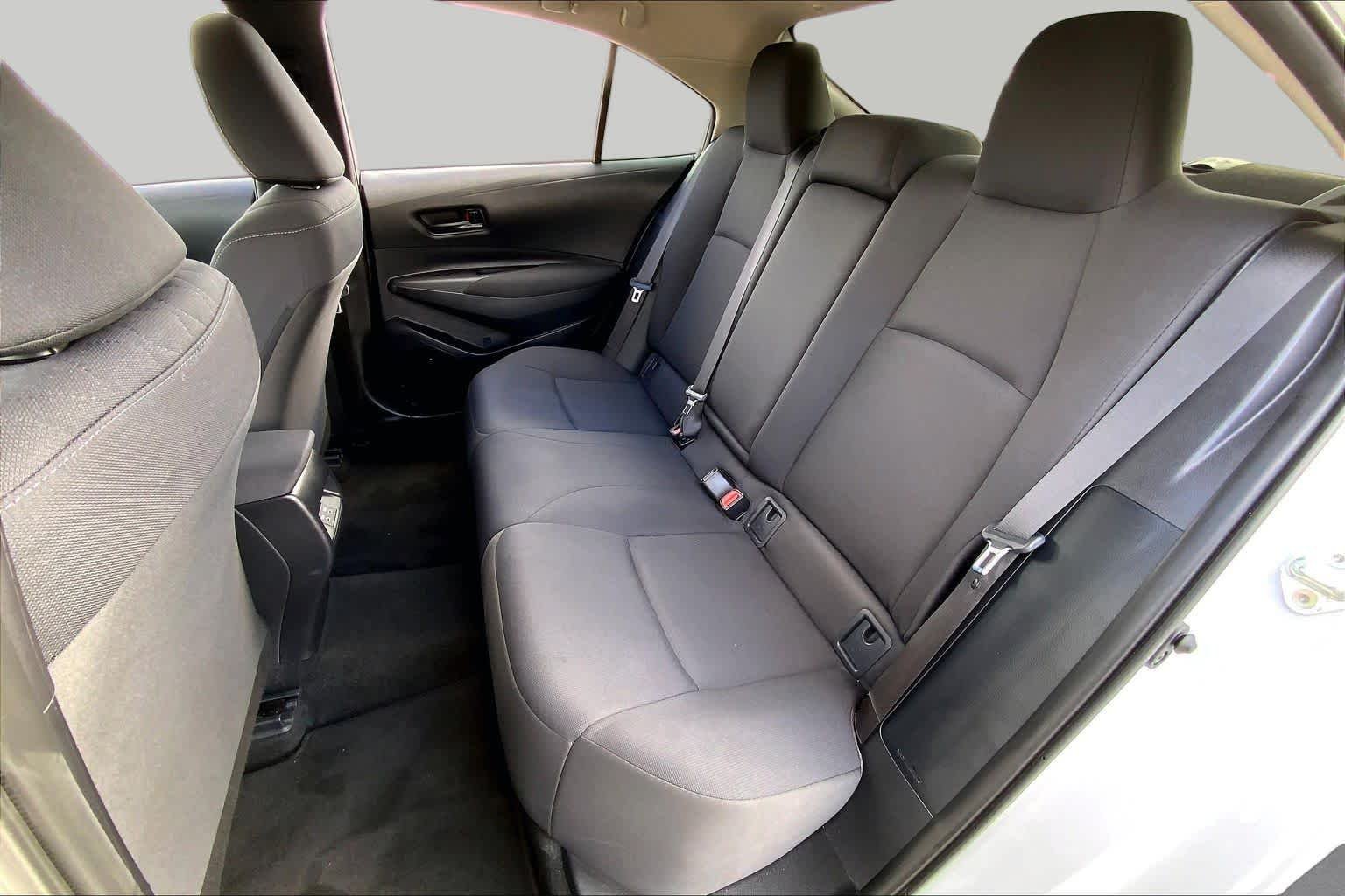 Used 2024 Ice Cap Toyota LE image 20