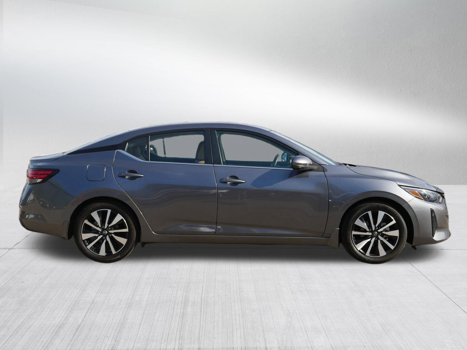 Certified Used 2025 Gun Metallic Nissan SV image 8