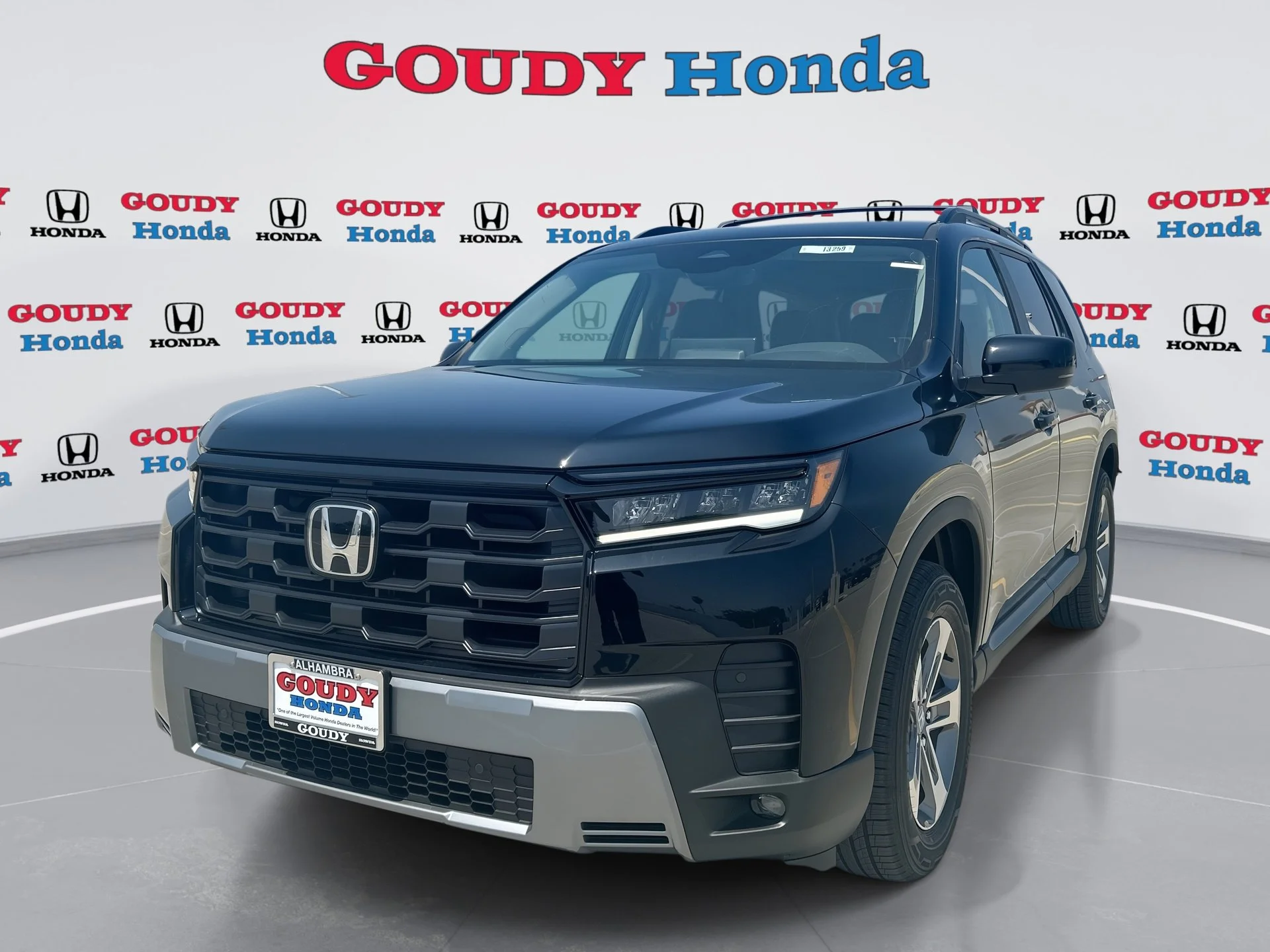 2026 Honda Pilot EX-L 2WD's photo