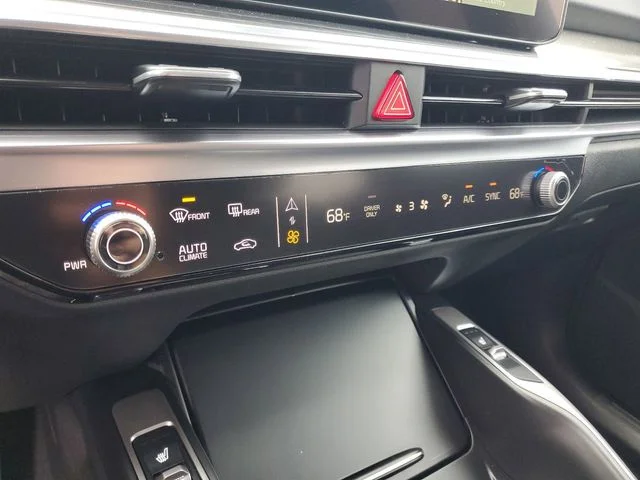 2025 Kia Sorento EX Hybrid - Photo 19
