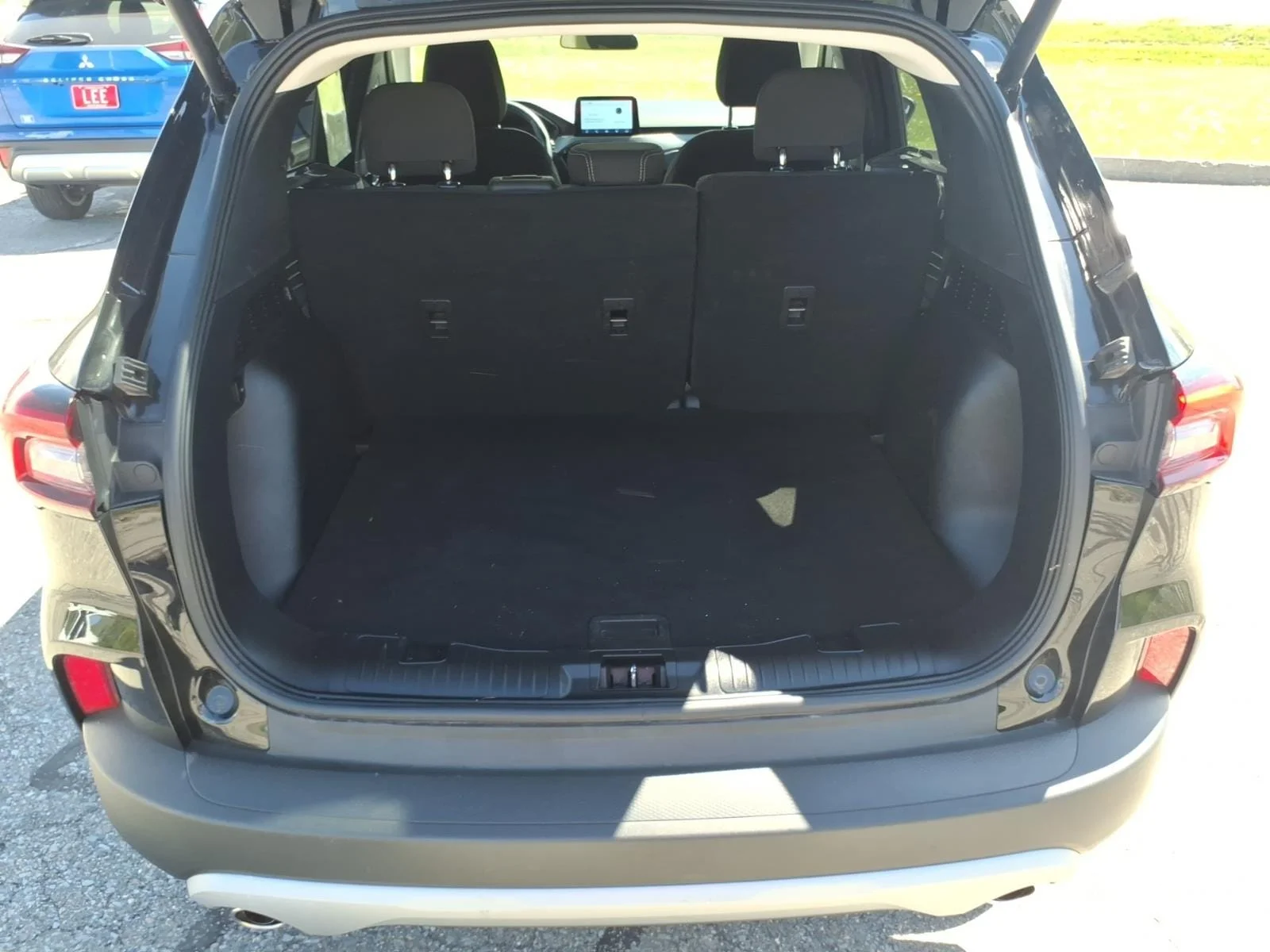 Used 2024 Black Metallic Ford Active image 13