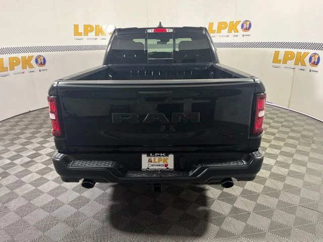New 2026 Diamond Black Crystal Pearl-Coat Exterior Paint RAM Warlock image 4