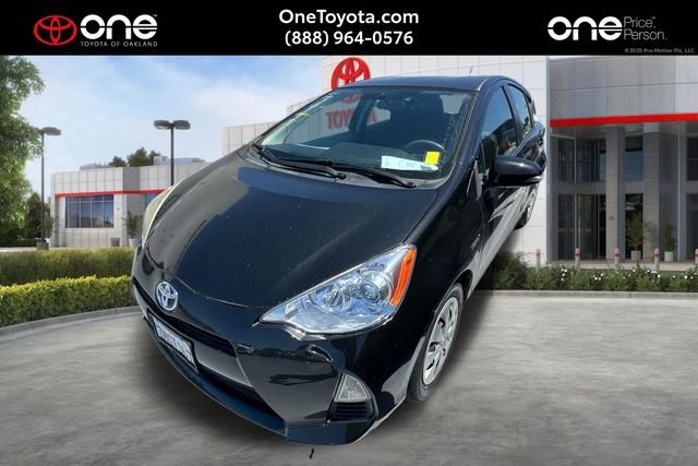 2012 Toyota Prius c Two's photo