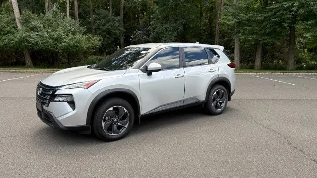 Used 2024 Brilliant Silver Metallic Nissan SV image 2