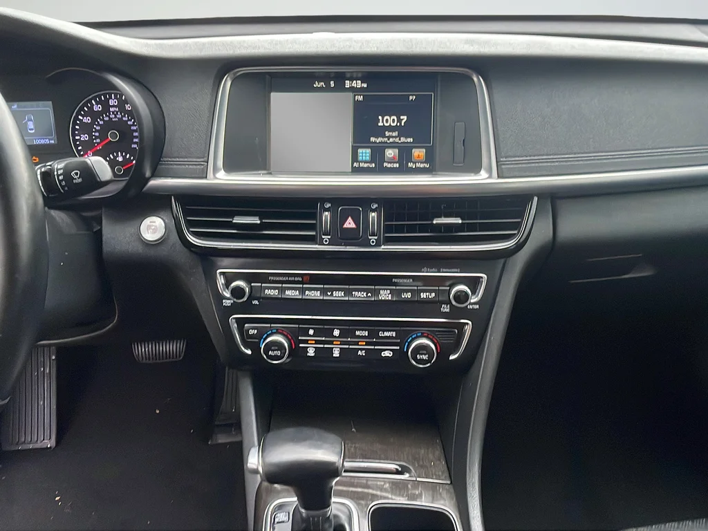 Used 2016 Gray Kia EX image 24