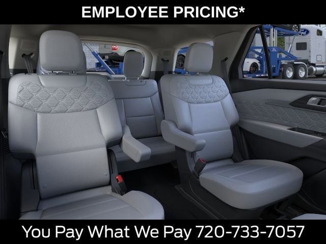 New 2026 Star White Metallic Tri-Coat Ford Platinum™ image 11
