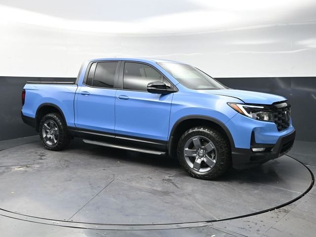 Used 2024  Honda TrailSport image 3